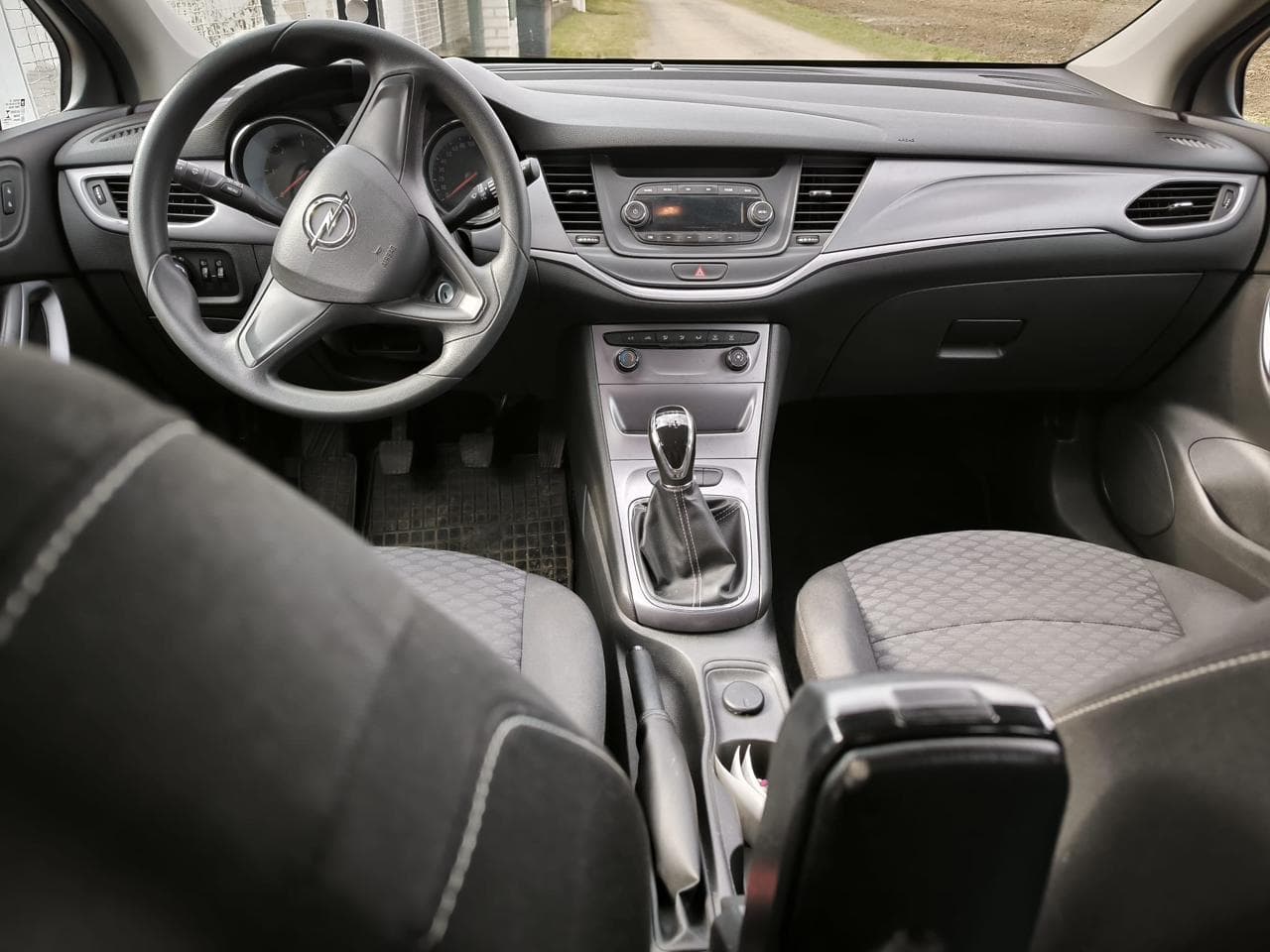 2017 Opel ASTRA - 3