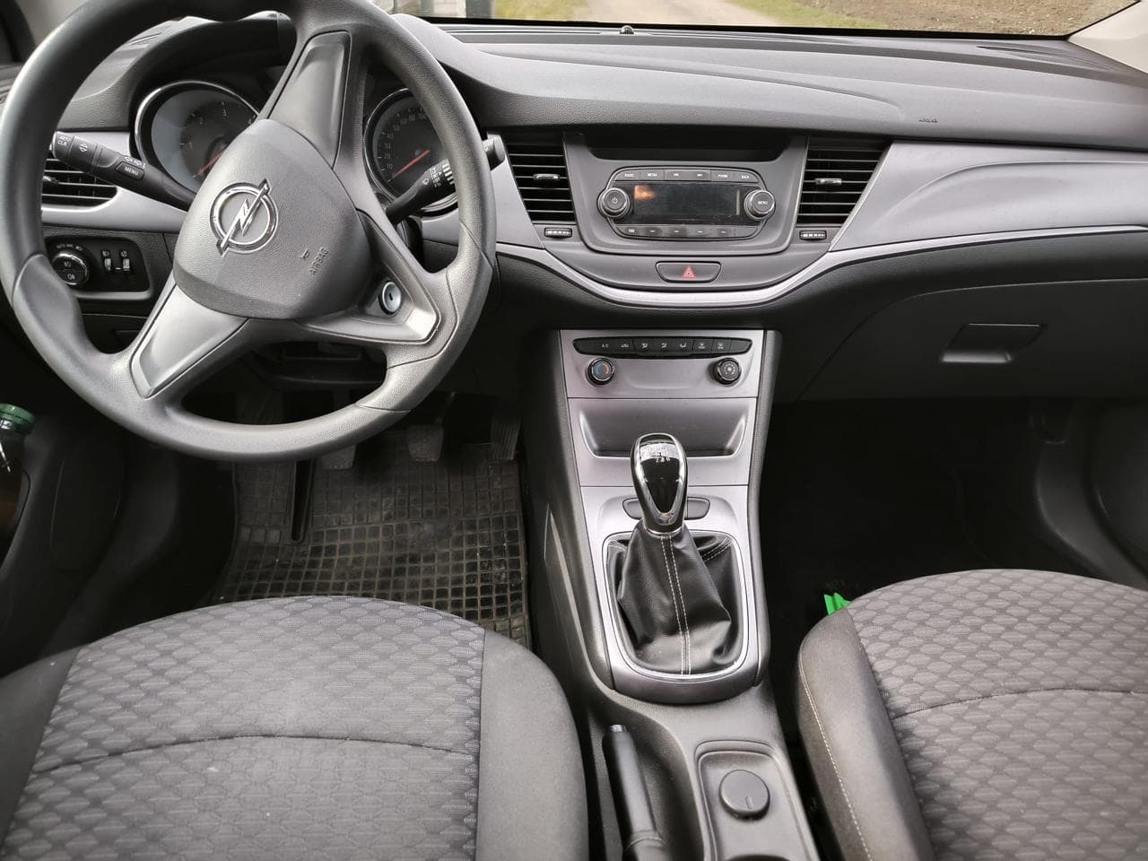 2017 Opel ASTRA - 4