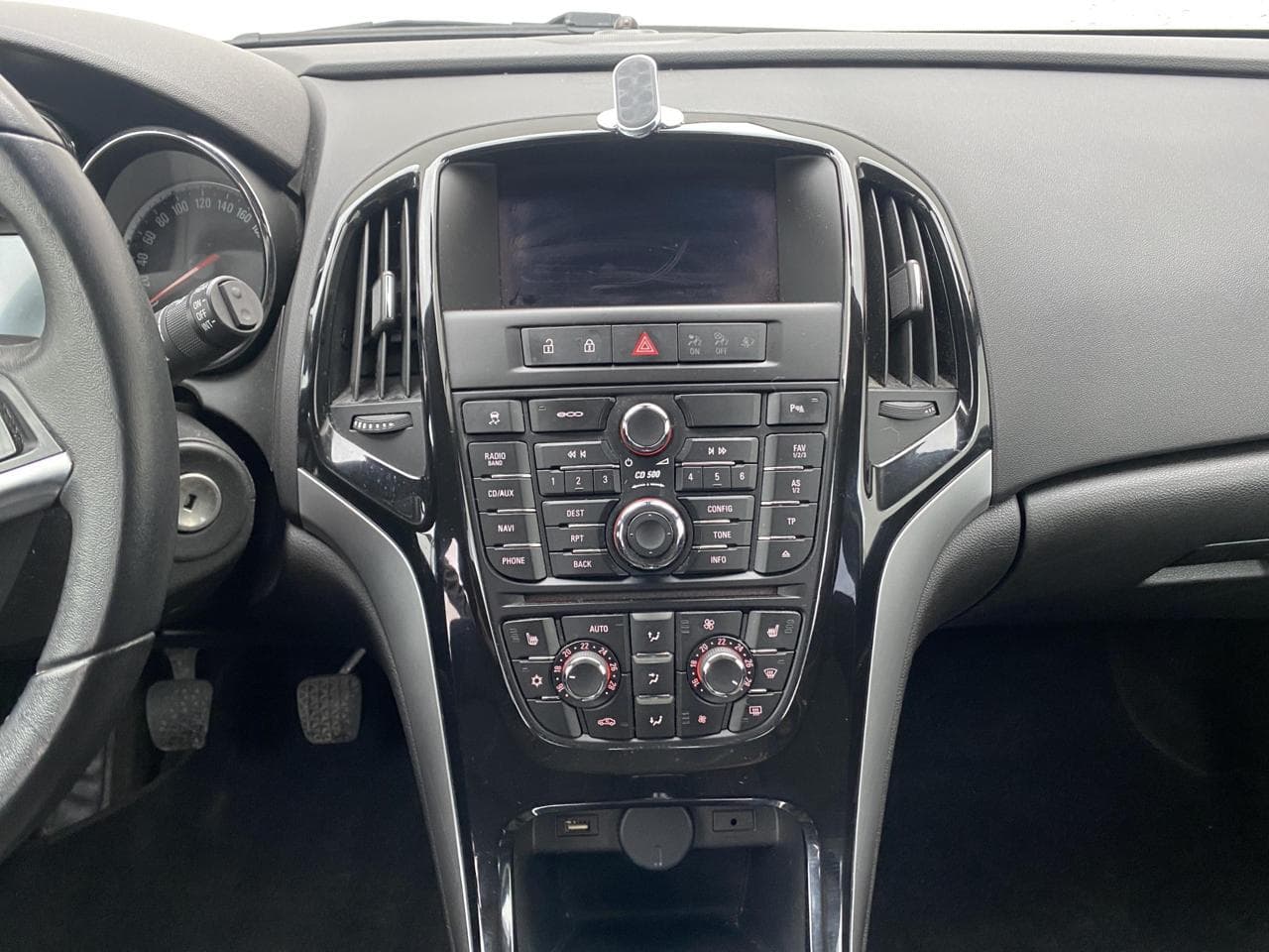 2015 Opel ASTRA - 12