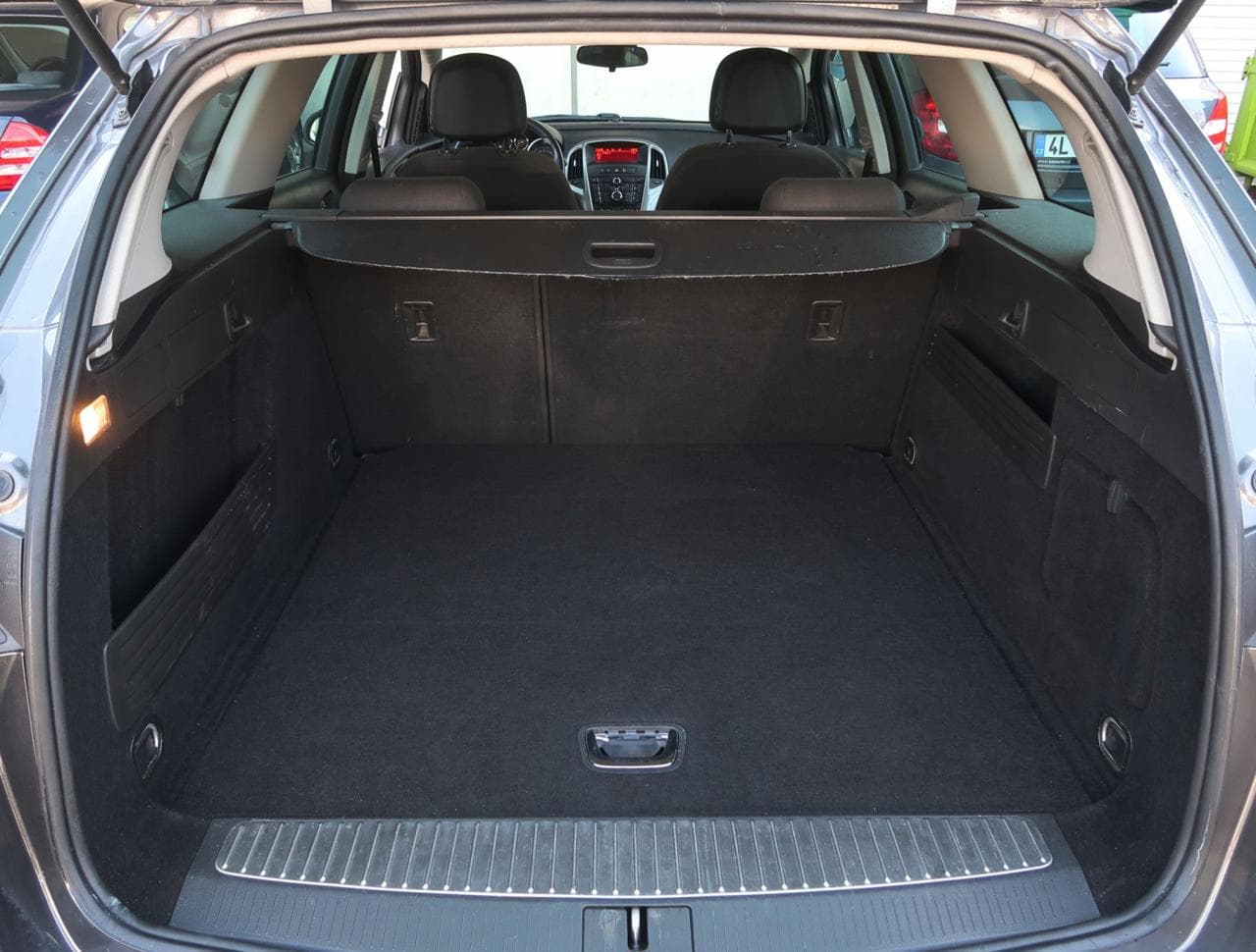 2011 Opel ASTRA - 20