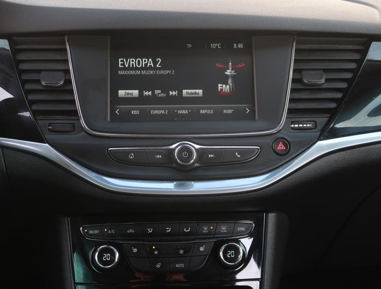 2019 Opel ASTRA - 18
