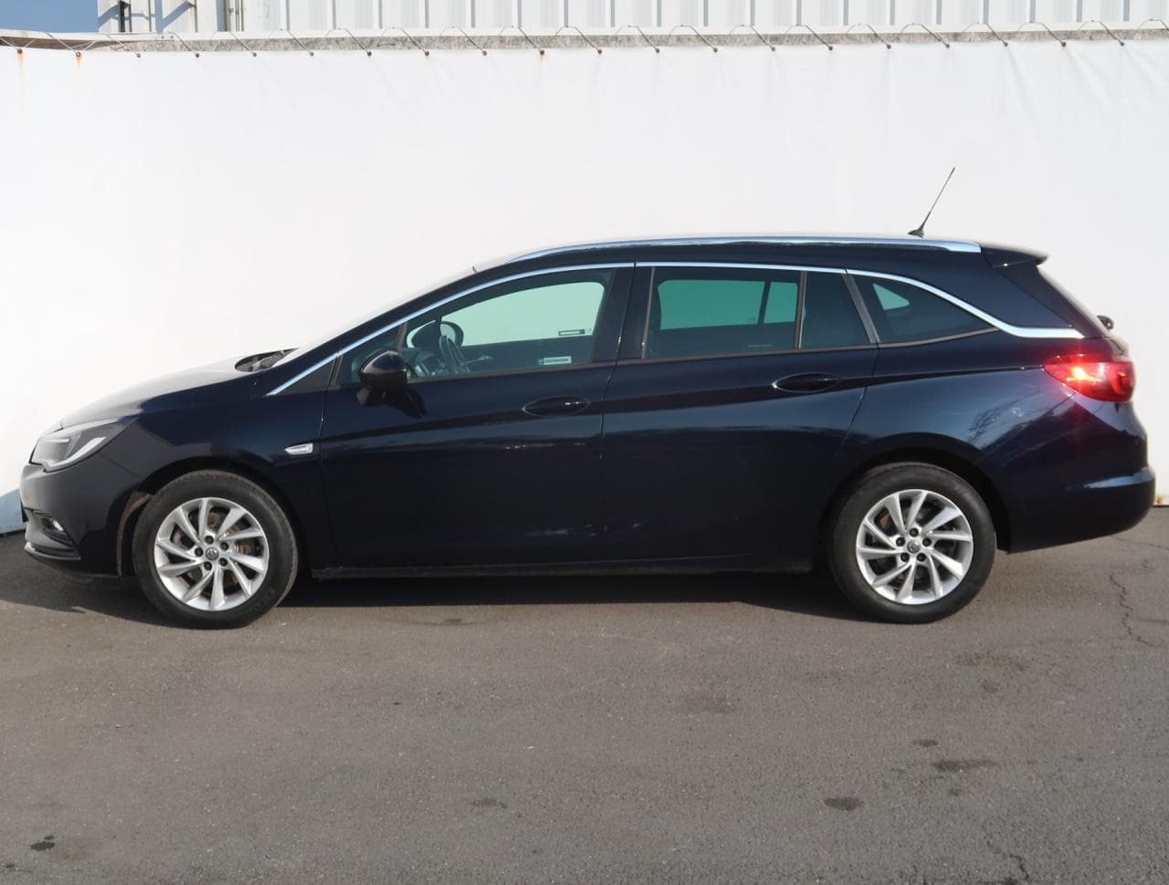 2019 Opel ASTRA - 4