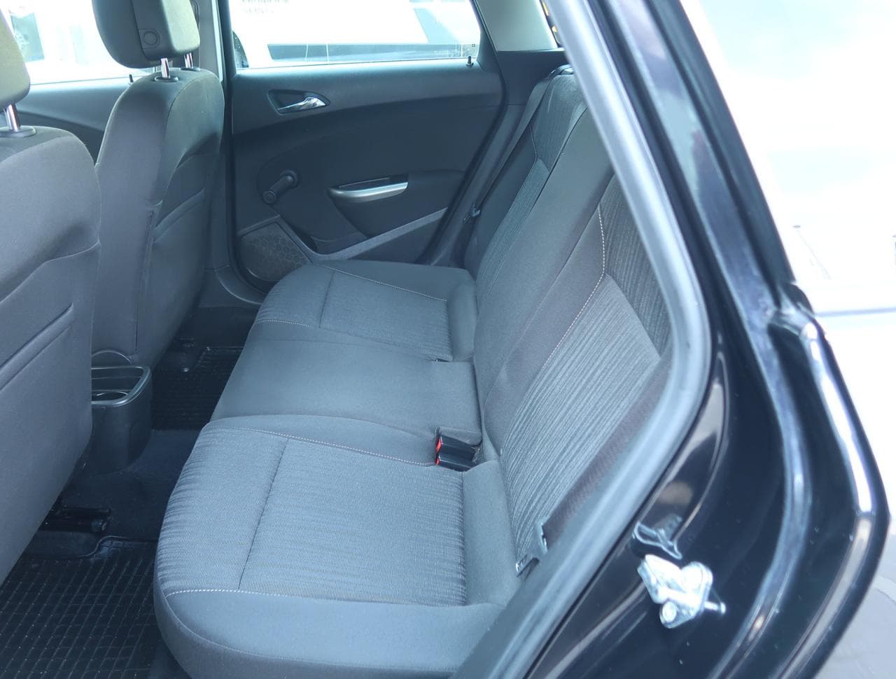2011 Opel ASTRA - 15