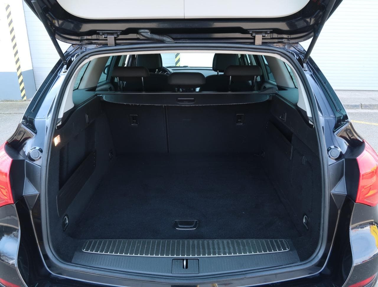 2011 Opel ASTRA - 19