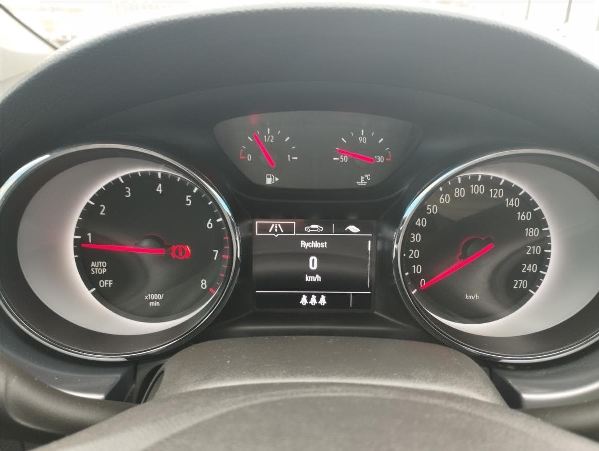 2018 Opel Astra - 23