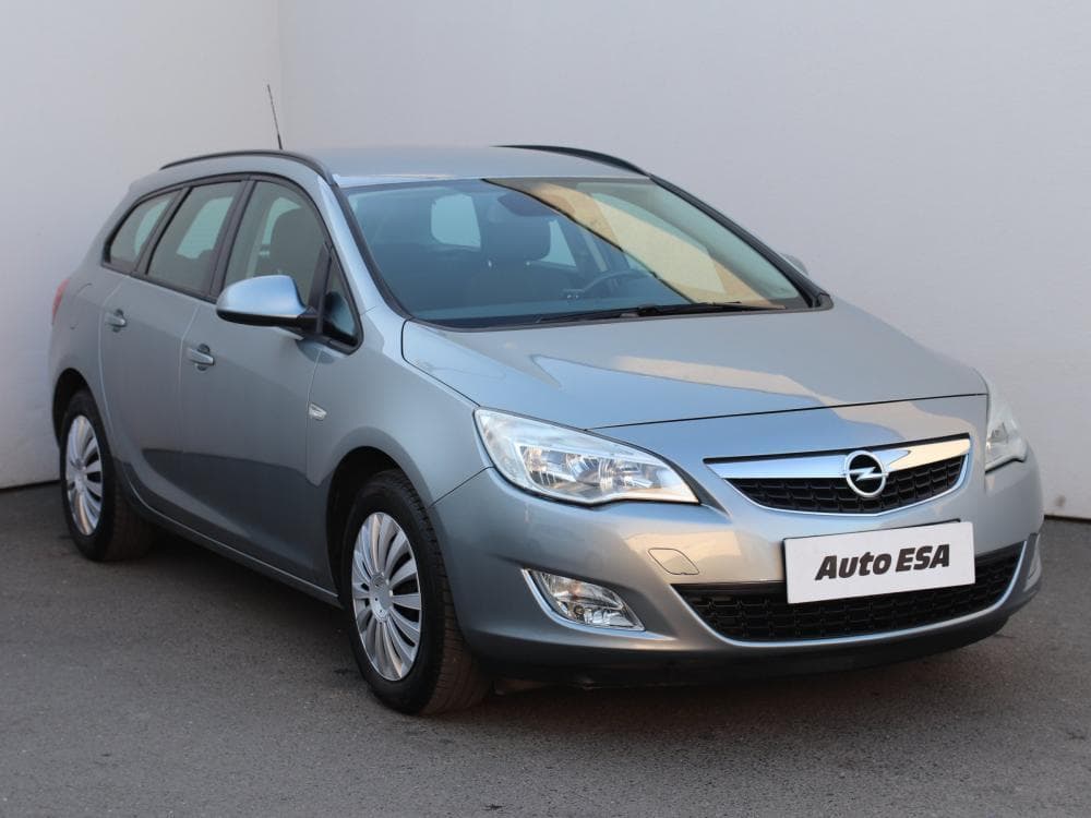 2011 Opel ASTRA