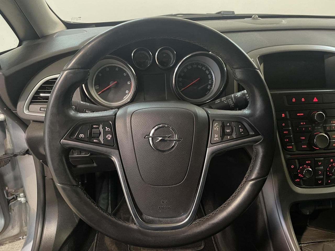 2016 Opel ASTRA - 12