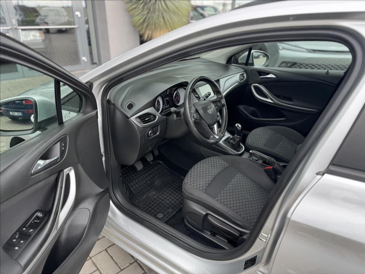 2019 Opel ASTRA - 9