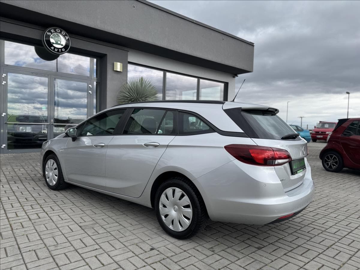 2019 Opel ASTRA - 8
