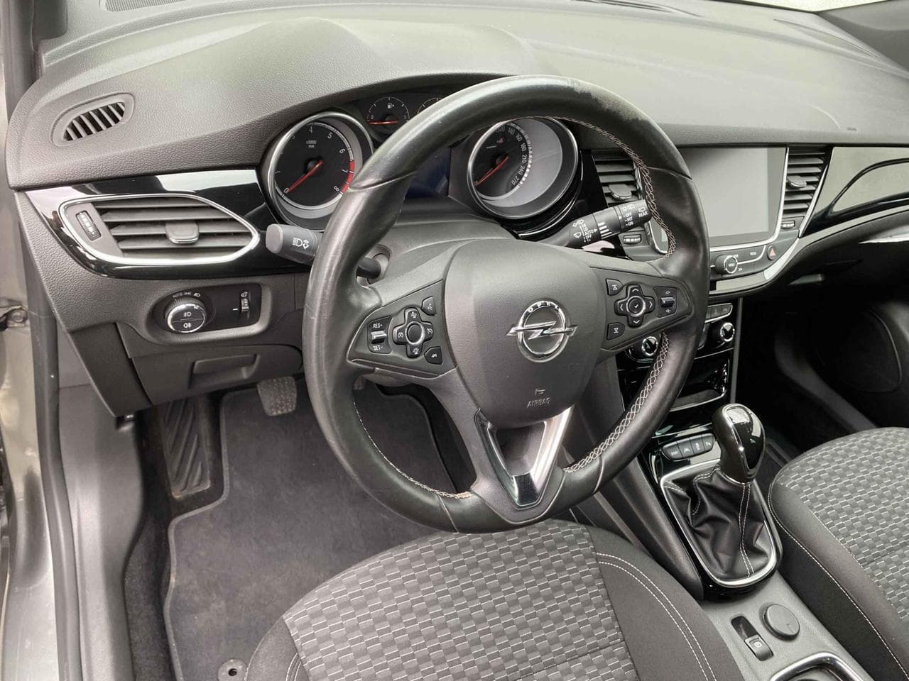 2017 Opel ASTRA - 12