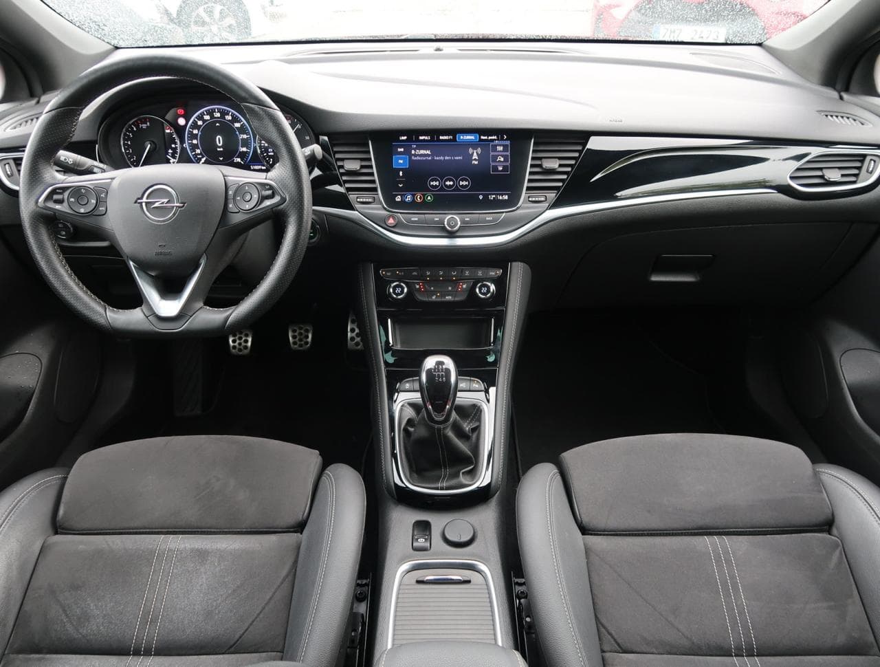 2020 Opel ASTRA - 10