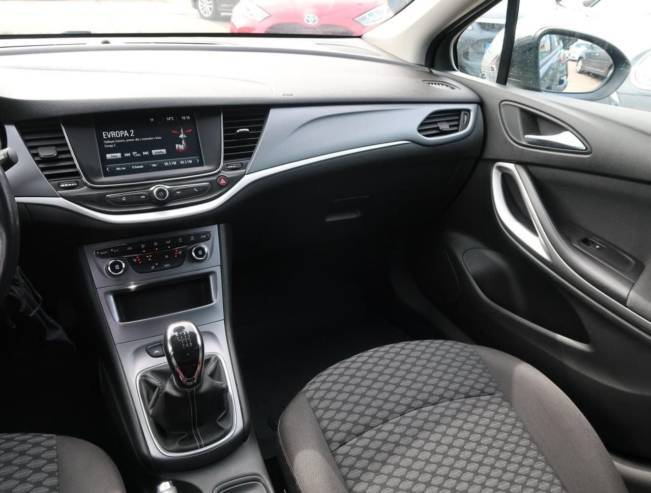 2019 Opel ASTRA - 11