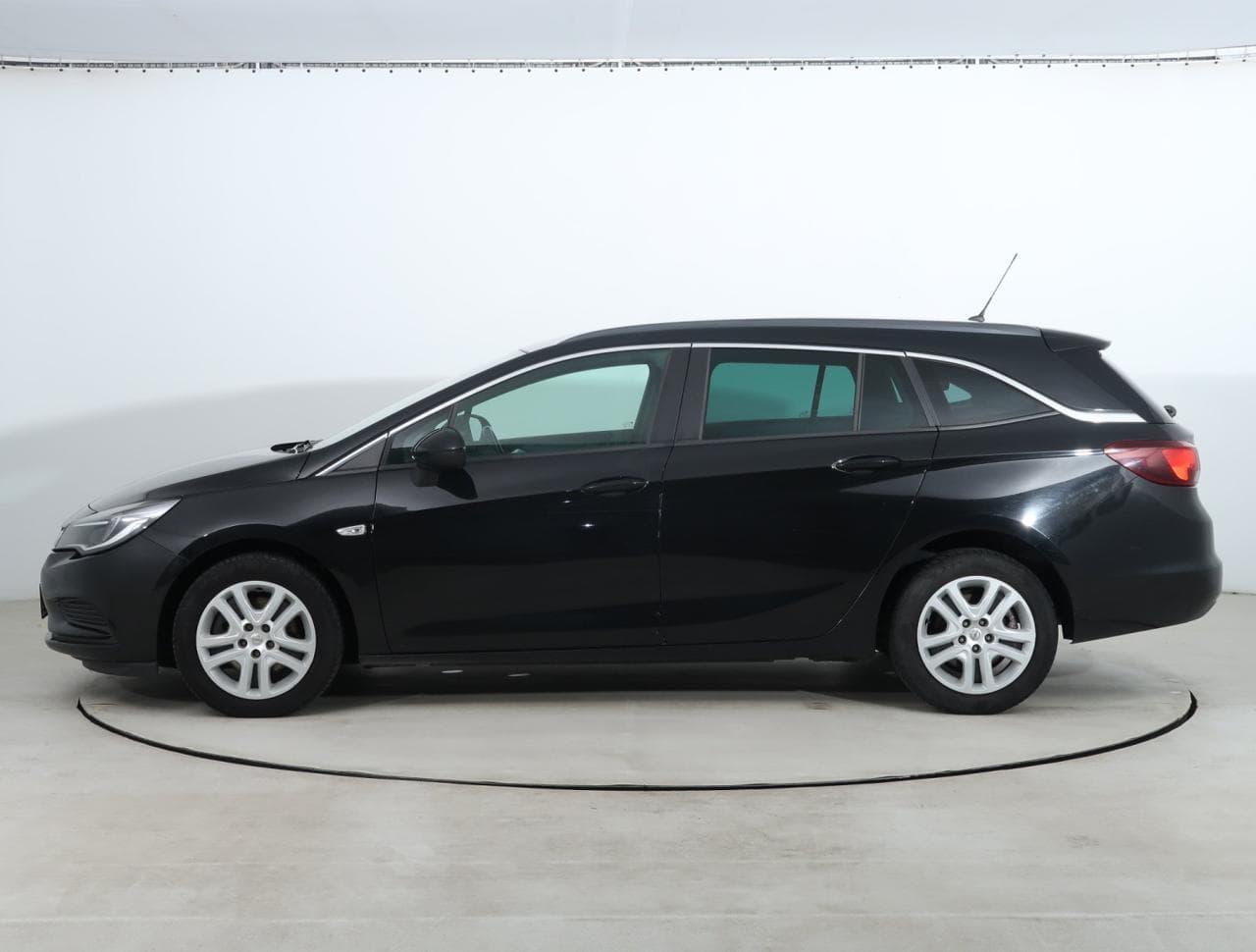 2019 Opel ASTRA - 4