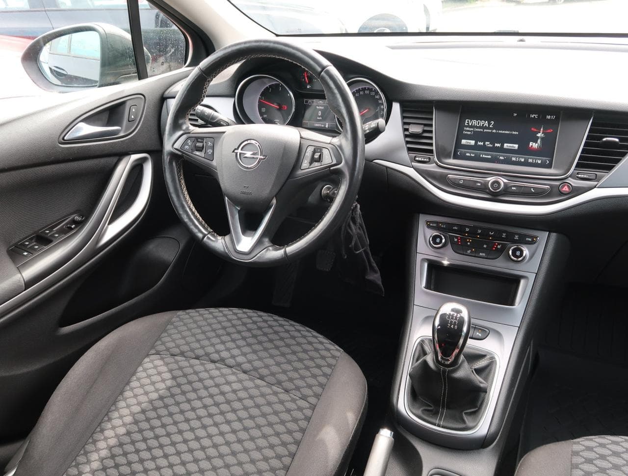 2019 Opel ASTRA - 9