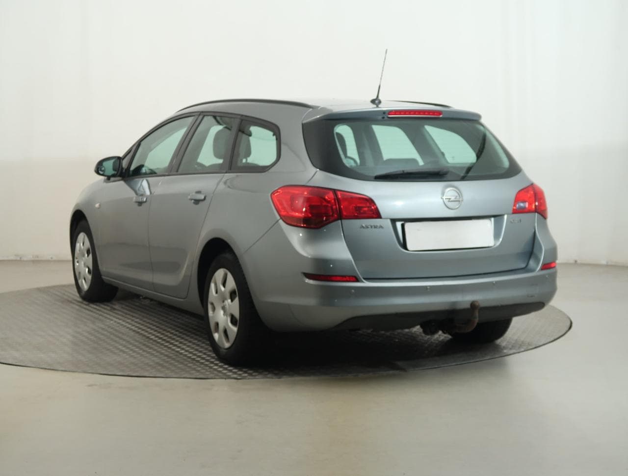 2011 Opel ASTRA - 5