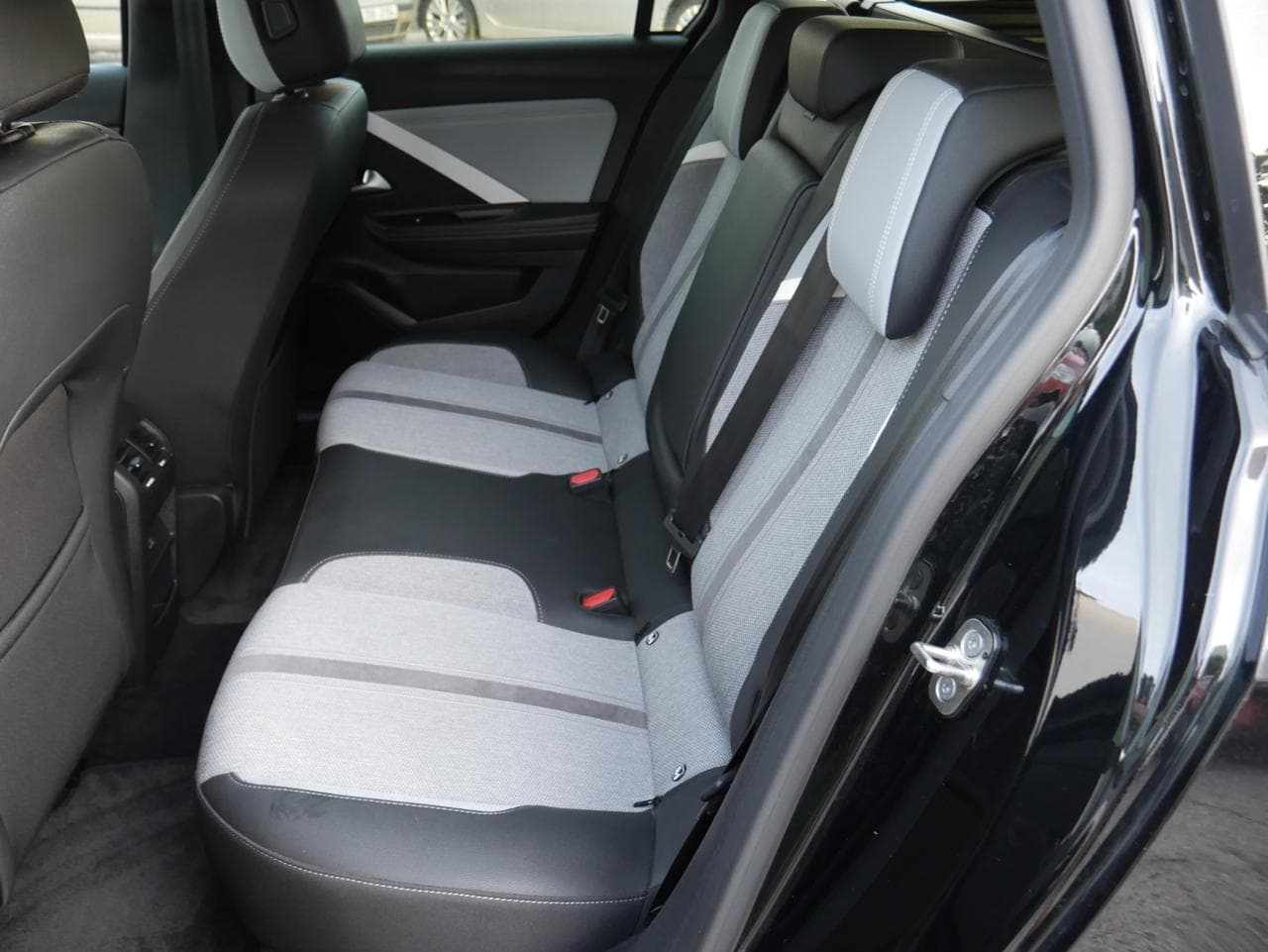 2023 Opel ASTRA - 10