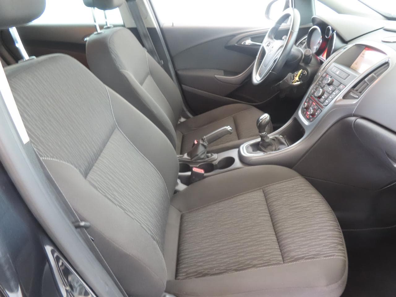 2015 Opel ASTRA - 21