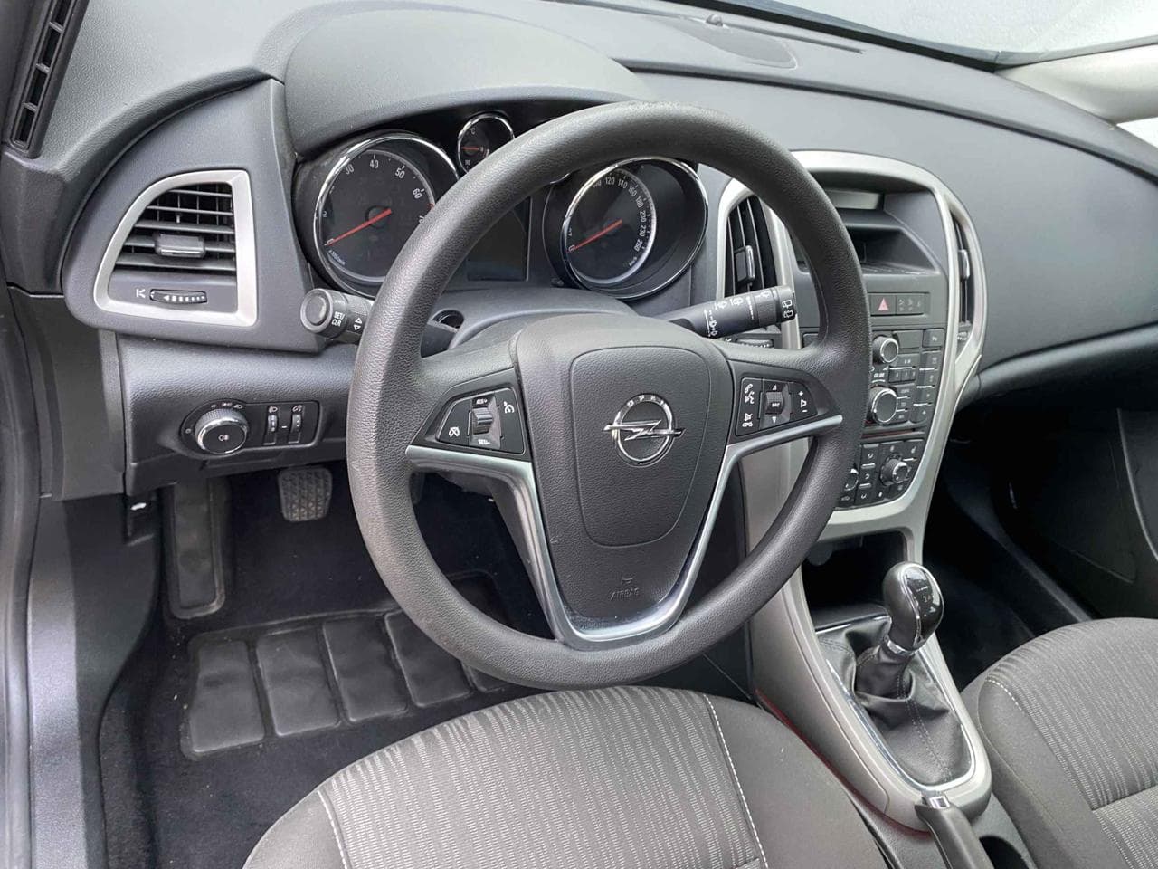 2012 Opel ASTRA - 20