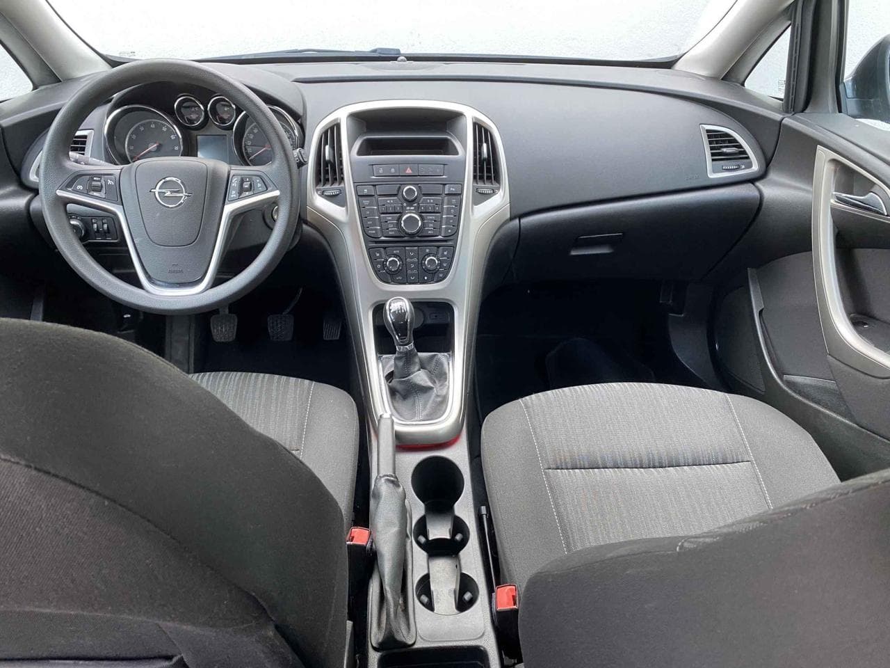 2012 Opel ASTRA - 13