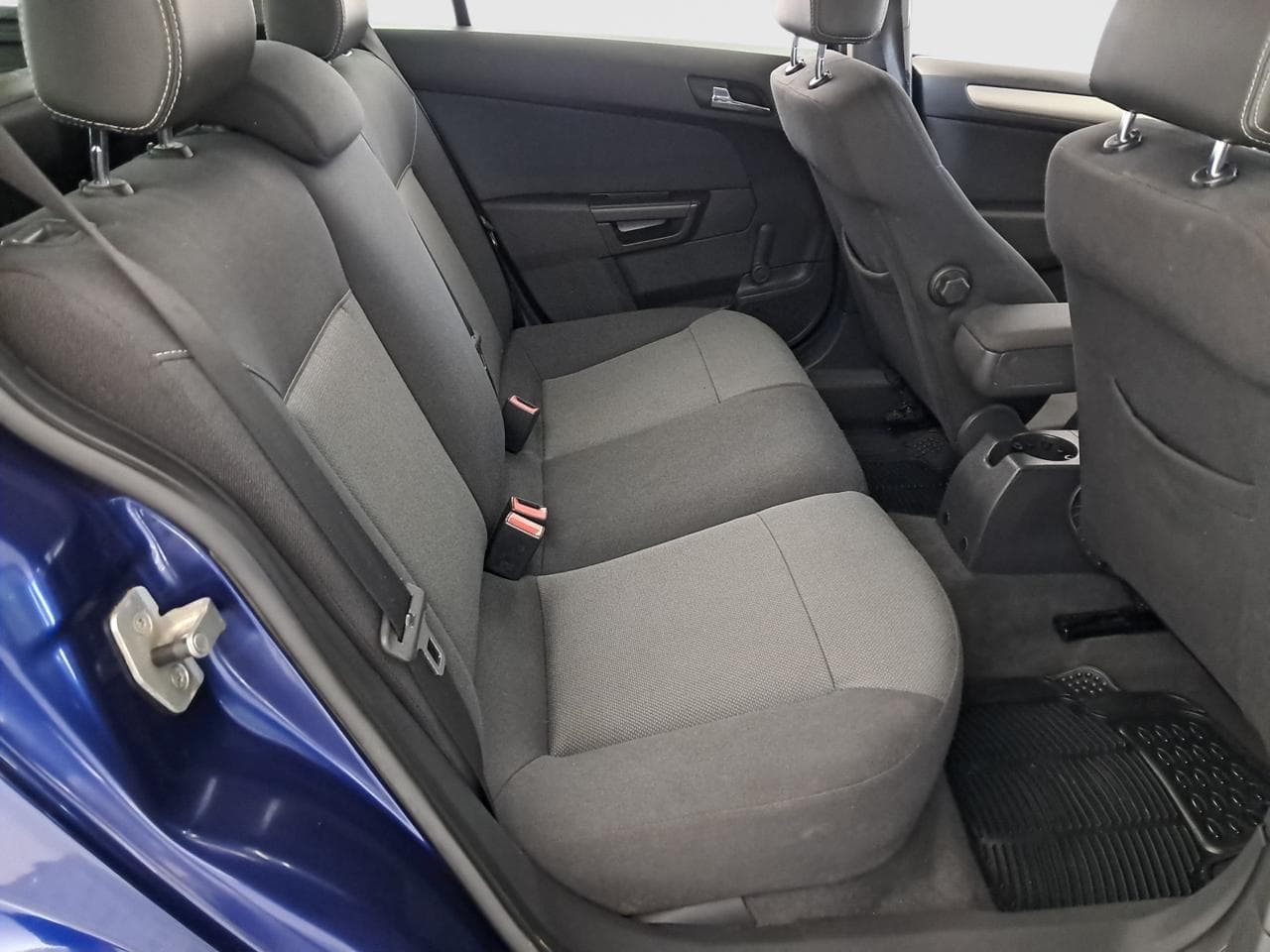 2008 Opel ASTRA - 23