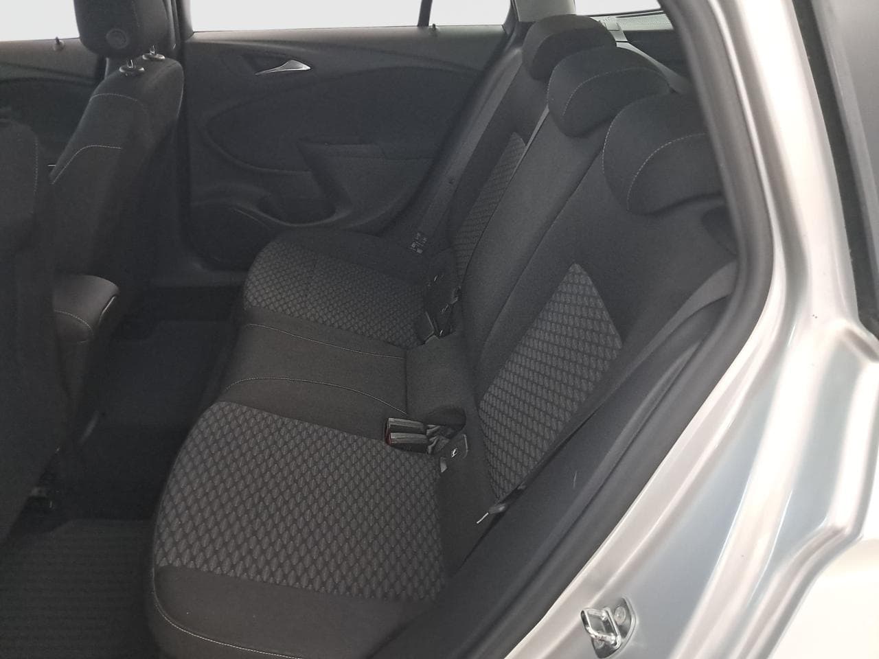 2016 Opel ASTRA - 24