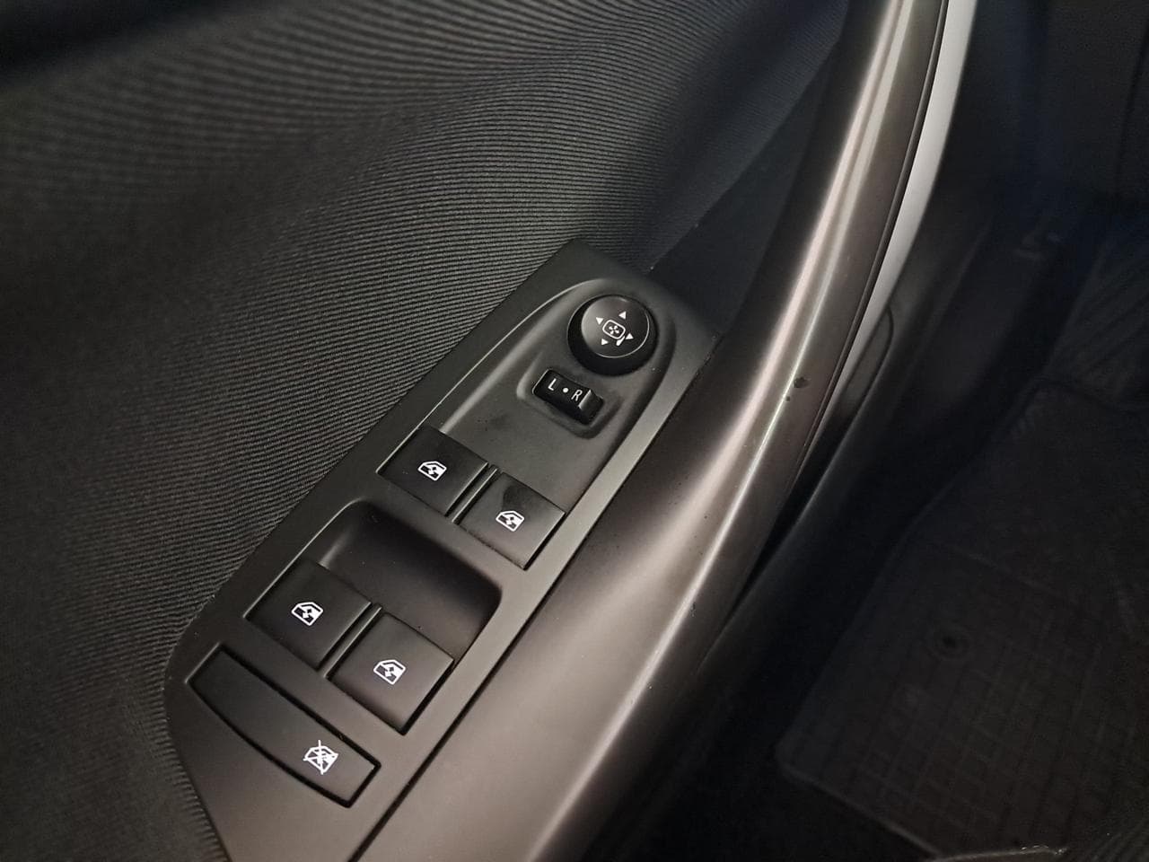 2016 Opel ASTRA - 33