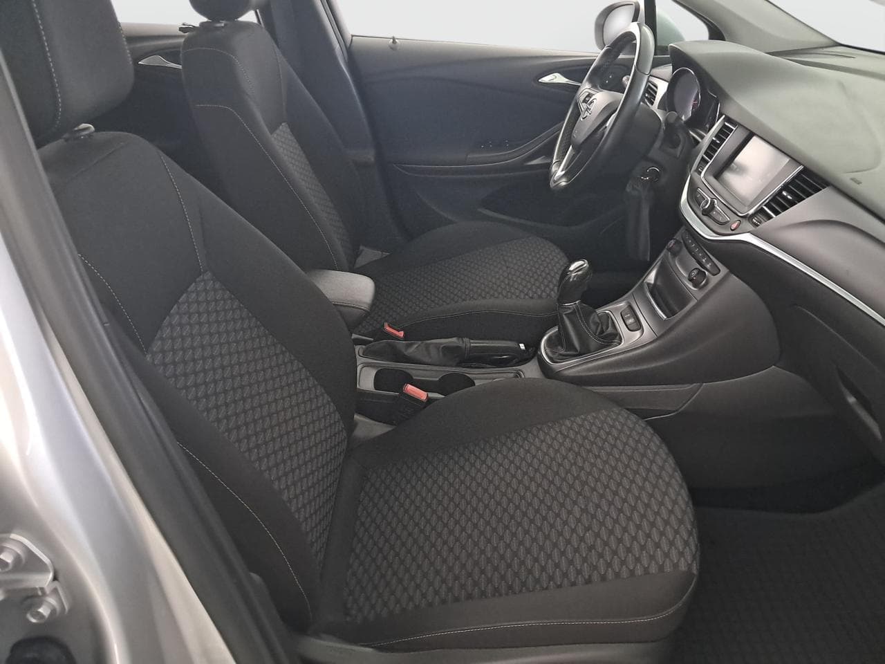 2016 Opel ASTRA - 18