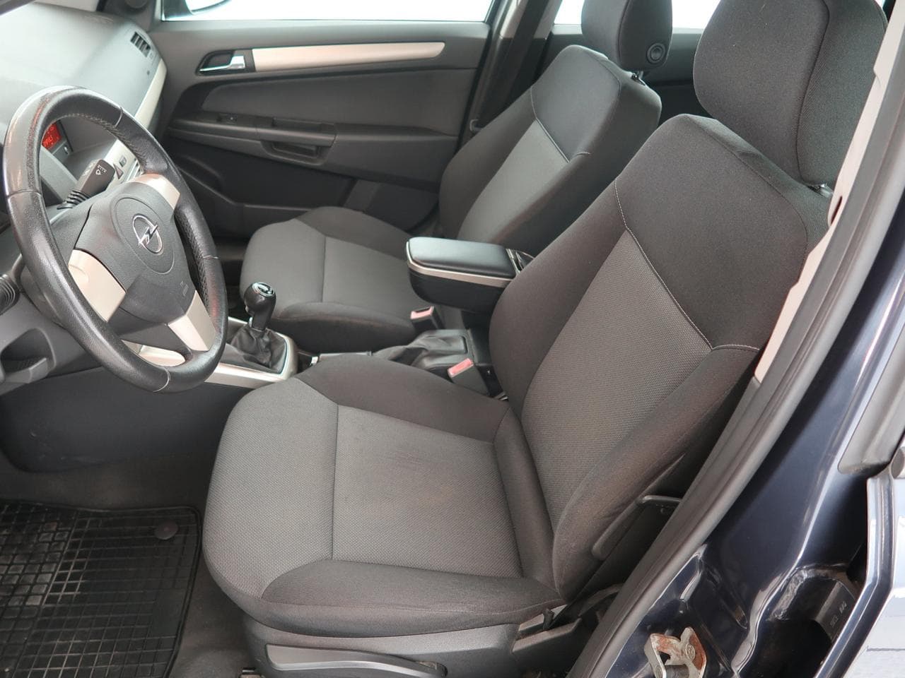 2007 Opel ASTRA - 16