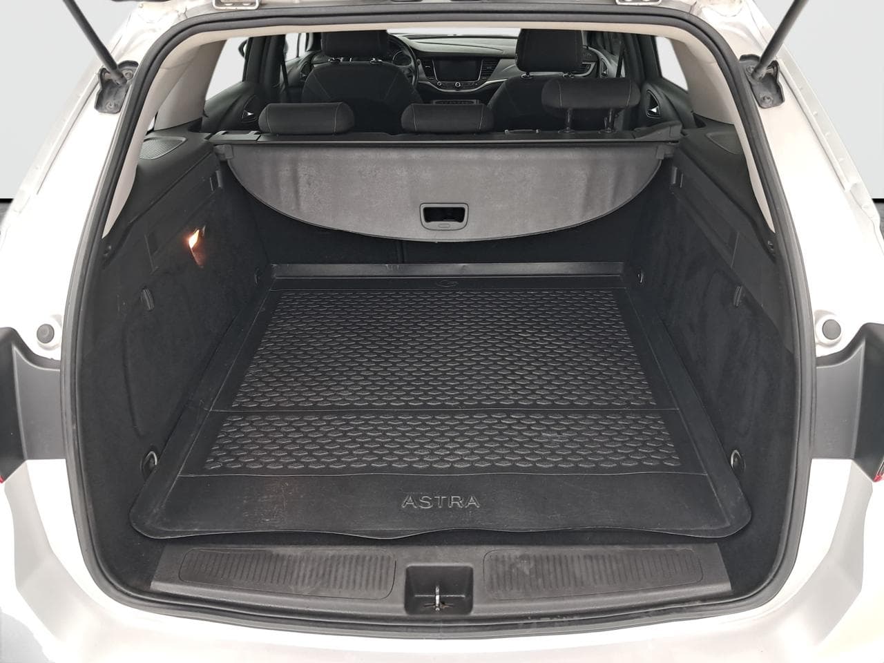 2017 Opel ASTRA - 20