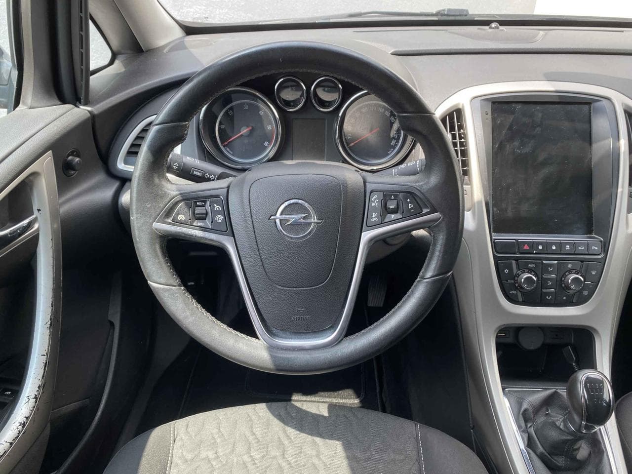 2013 Opel ASTRA - 11