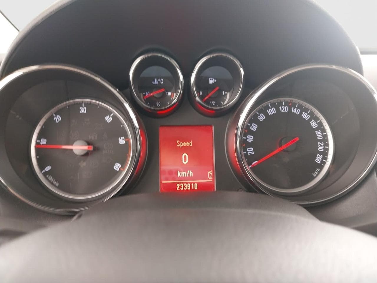 2011 Opel ASTRA - 17