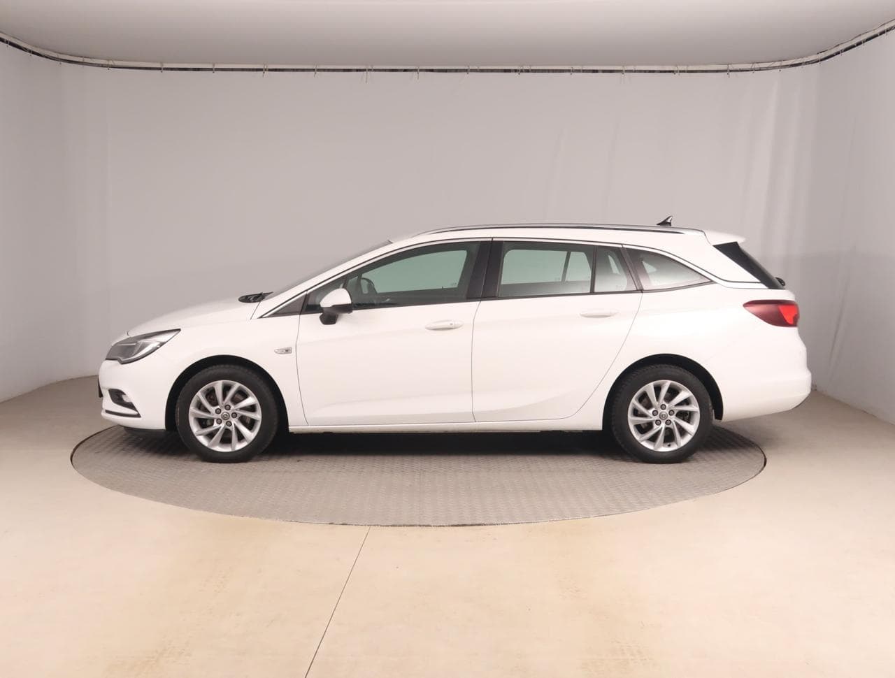 2019 Opel ASTRA - 4