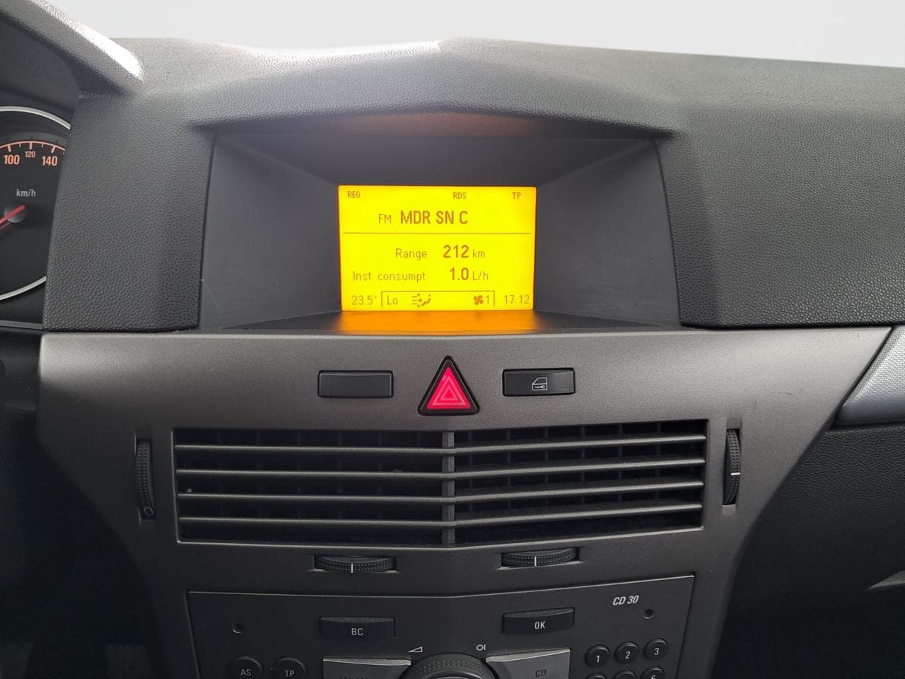 2006 Opel ASTRA - 18