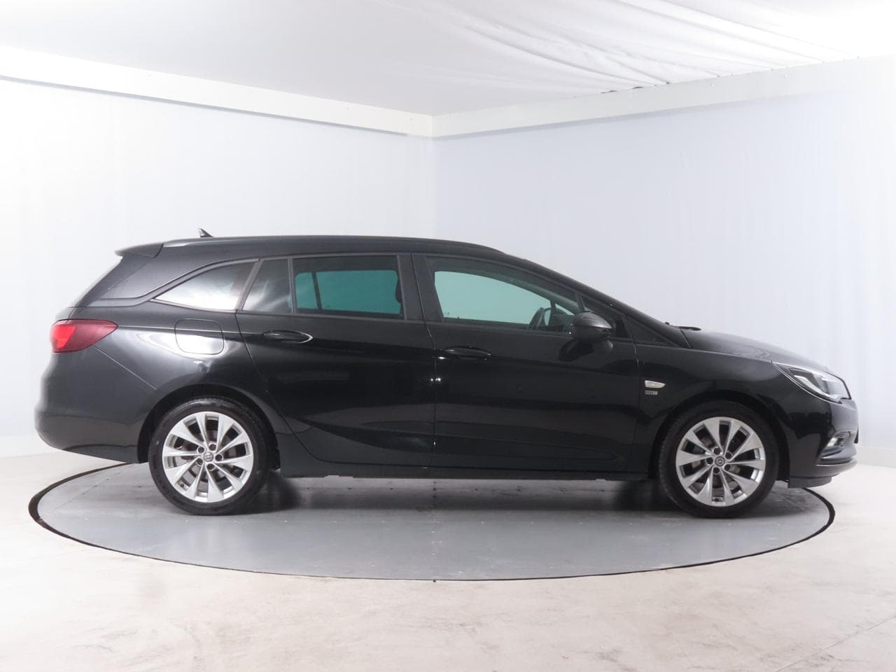 2019 Opel ASTRA - 8