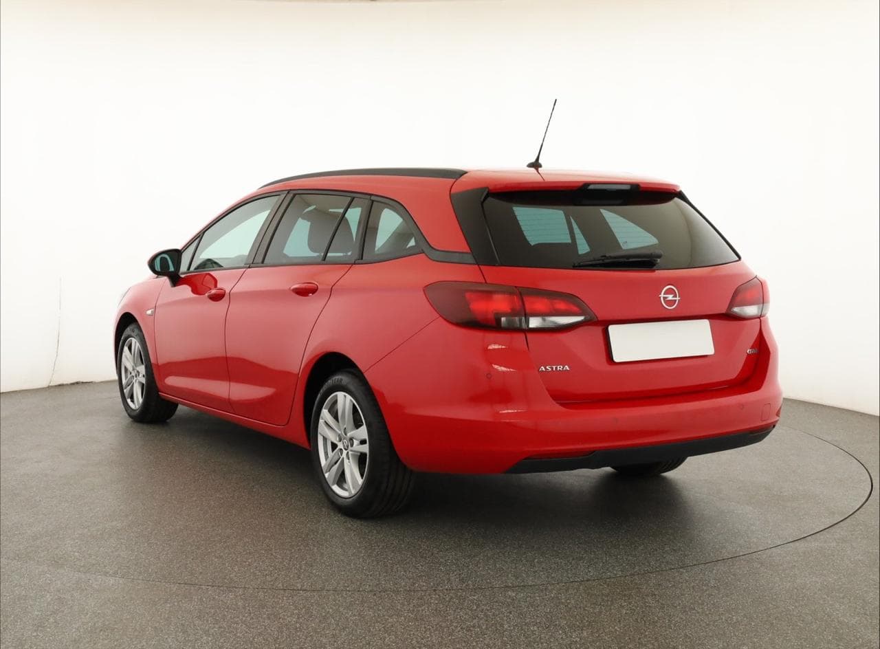 2018 Opel ASTRA - 5
