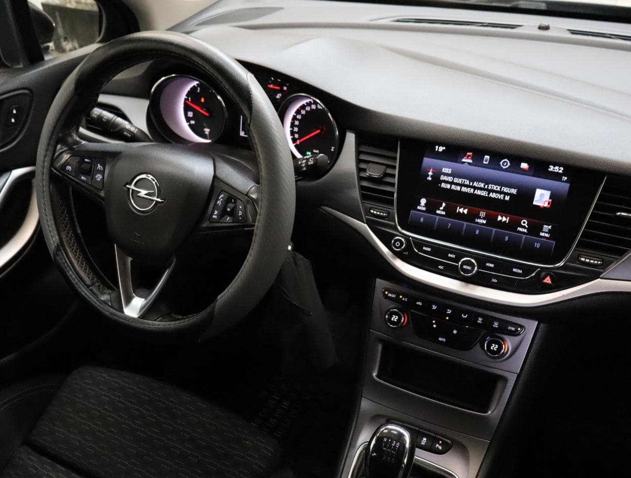 2019 Opel ASTRA - 9