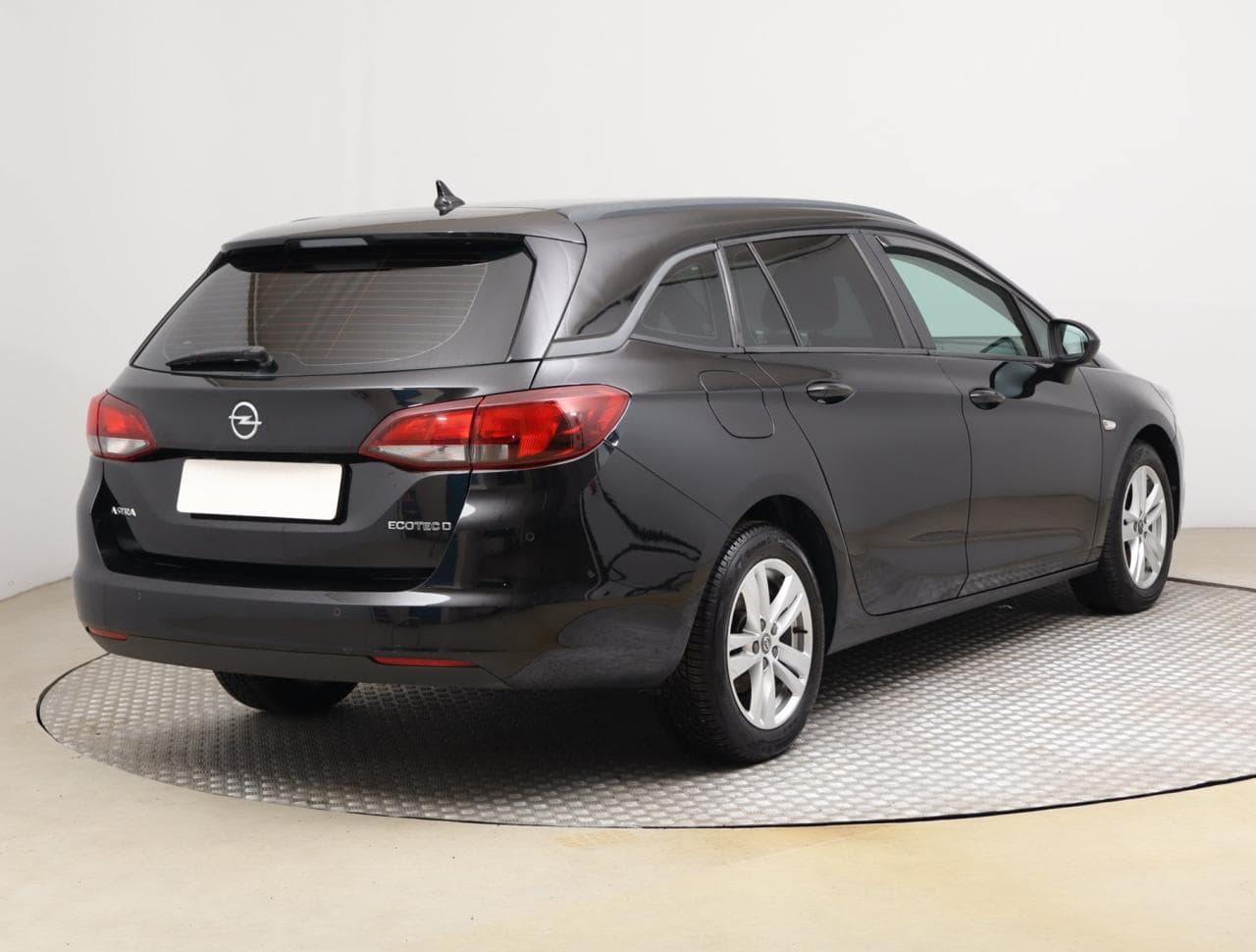 2019 Opel ASTRA - 7