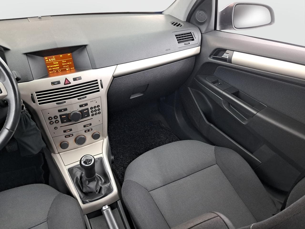 2007 Opel ASTRA - 11