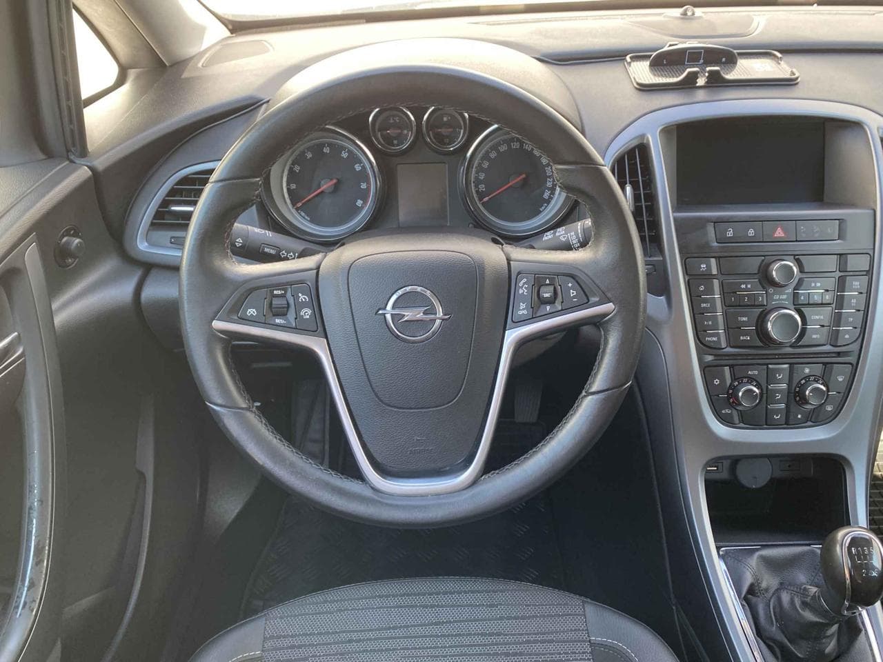 2015 Opel ASTRA - 11