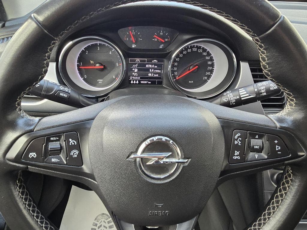 2018 Opel ASTRA - 13