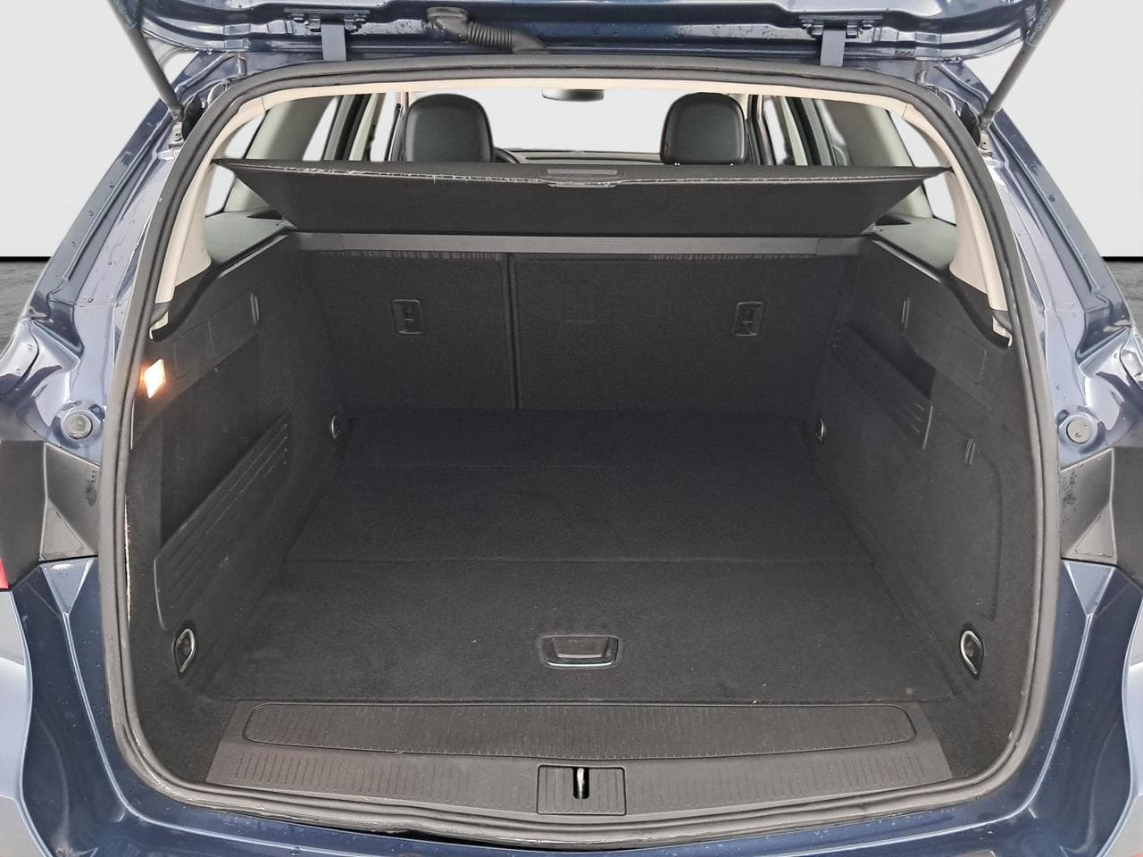 2011 Opel ASTRA - 19