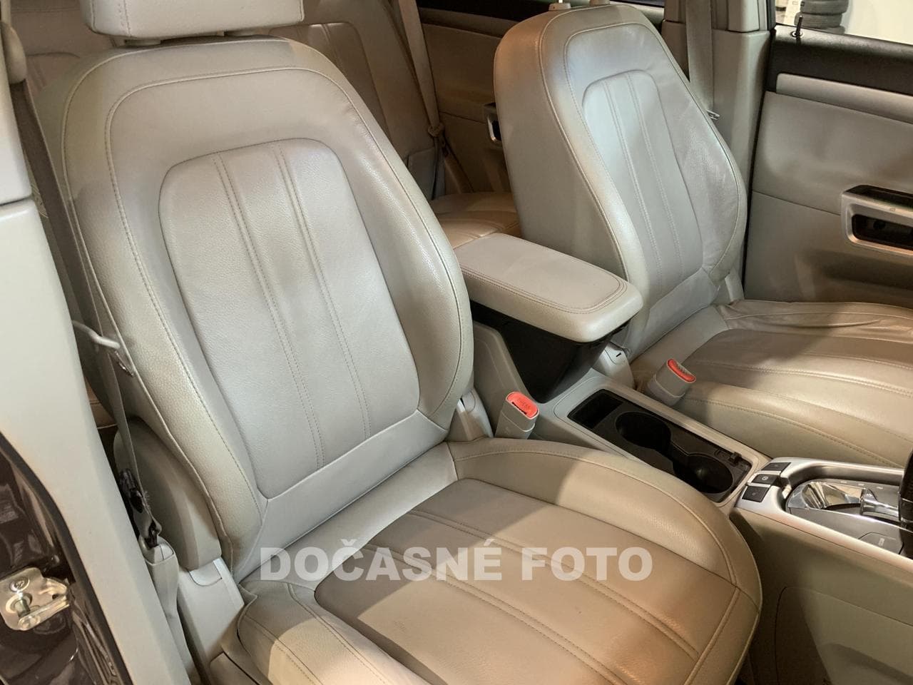 2015 Opel Antara - 12