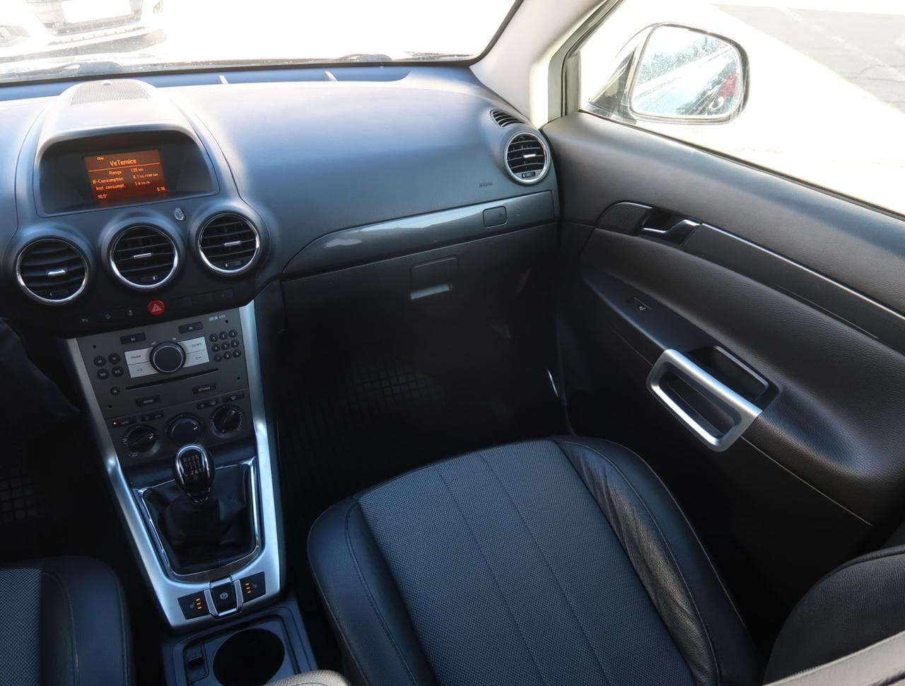 2013 Opel Antara - 11