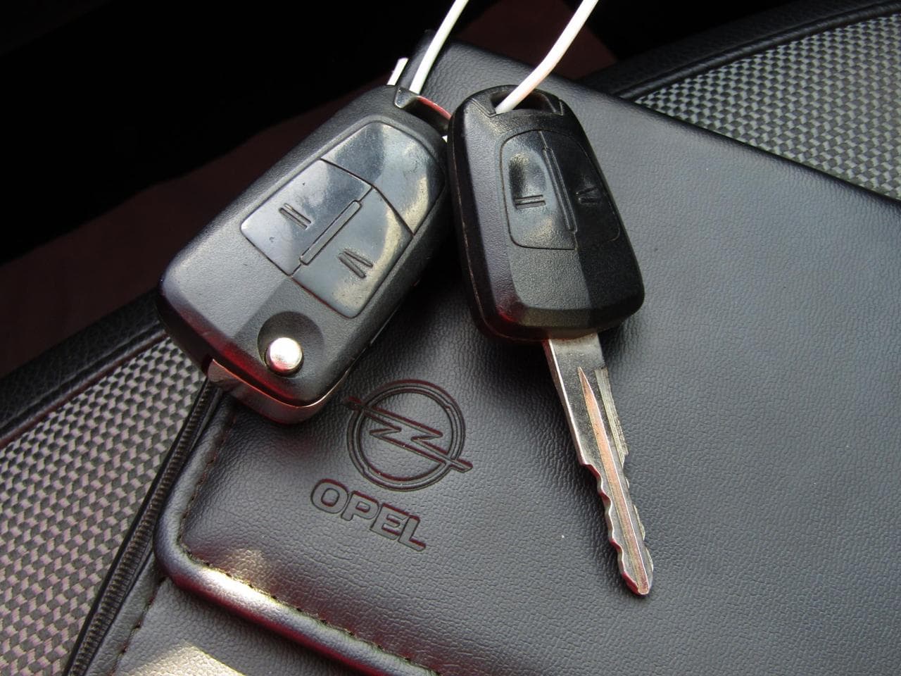 2012 Opel Antara - 33