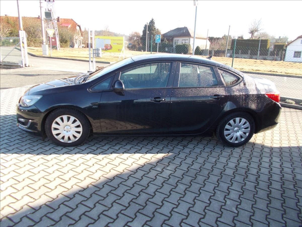 2013 Opel ASTRA - 4