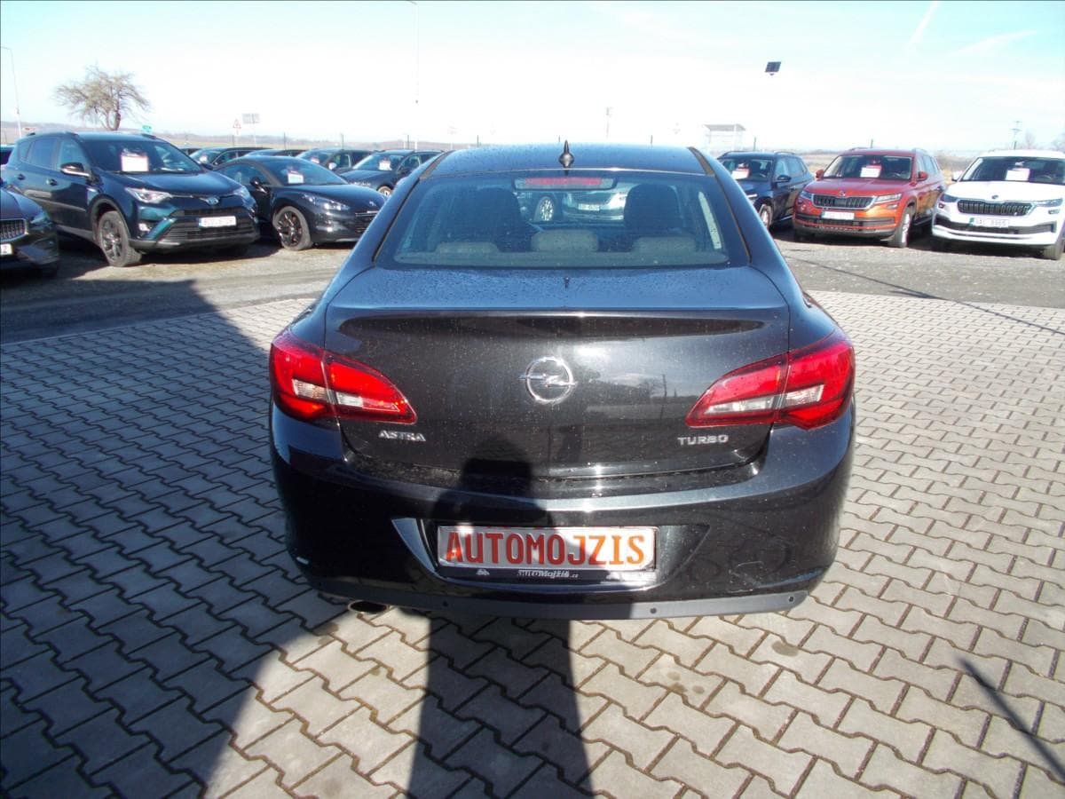 2013 Opel ASTRA - 10