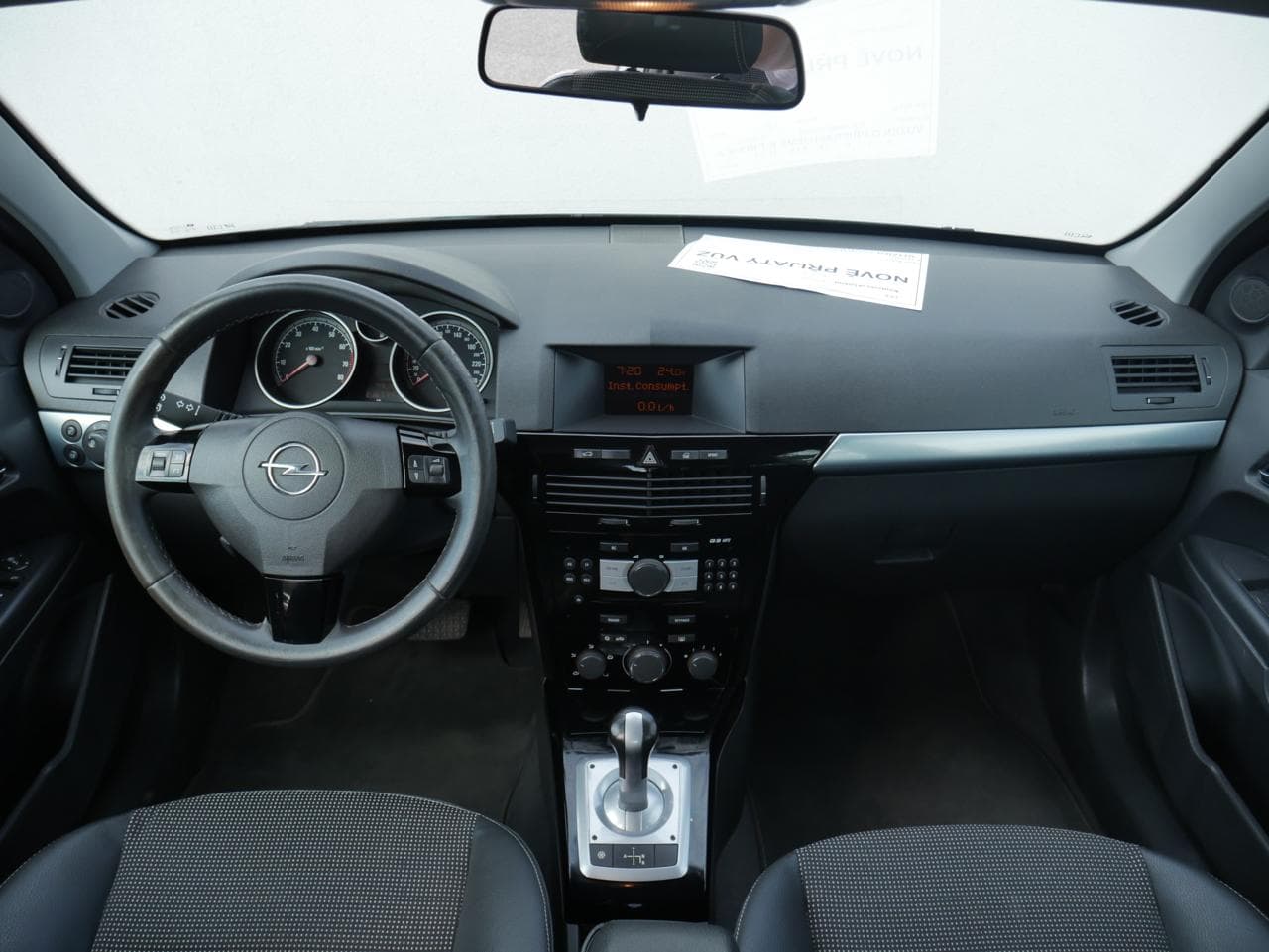 2009 Opel ASTRA - 16