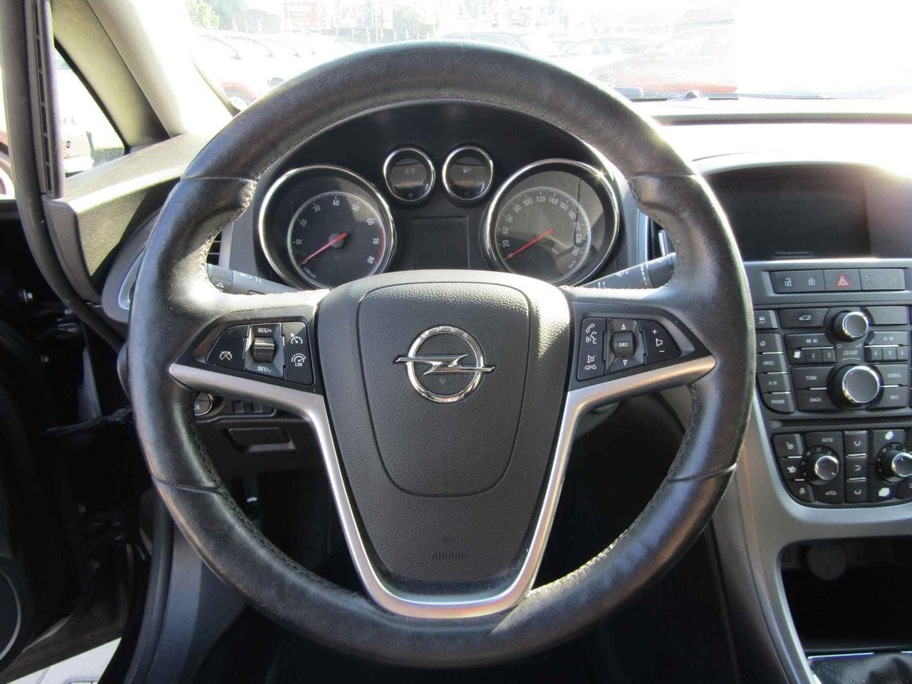 2014 Opel ASTRA - 27