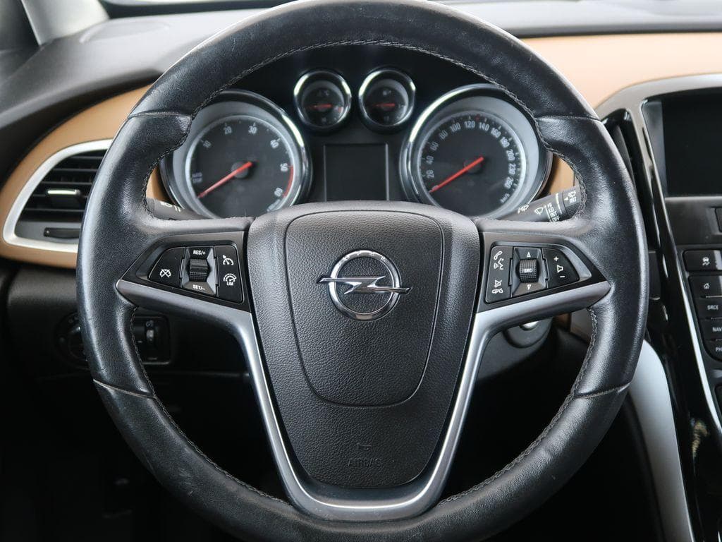 2015 Opel ASTRA - 15