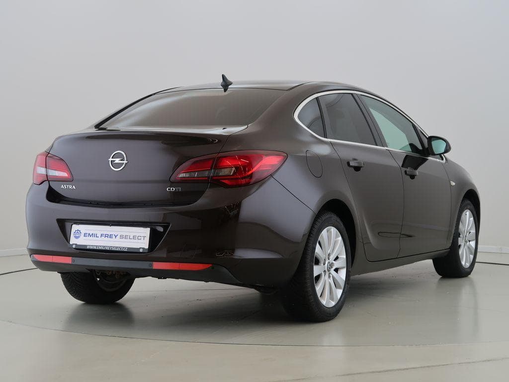 2015 Opel ASTRA - 5